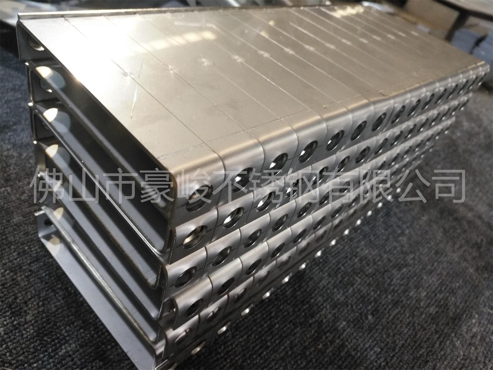 佛山豪峻不銹鋼機箱外殼定制加工 十八年加工品質至優(yōu)